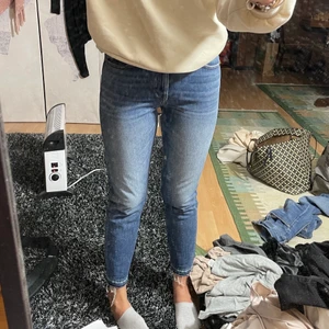 TIGER OF SWEDEN - Helt nya Tiger Of Sweden Jeans, köpta för 1299kr och aldrig använda! 