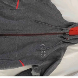 Hugo boss kofta  - Hugo boss kofta - Superbra skick 