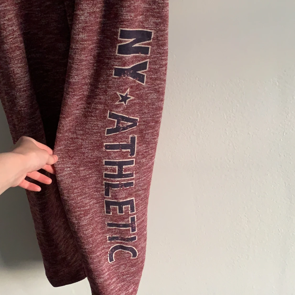 Vinröda mjukisbyxor - 91