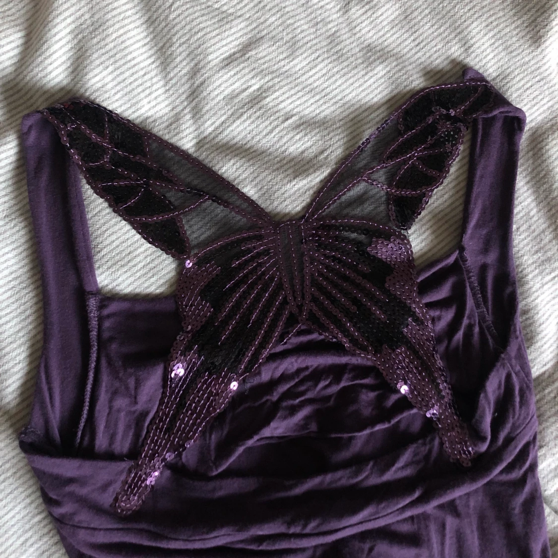 Linne med fjäril från Madonna - 91