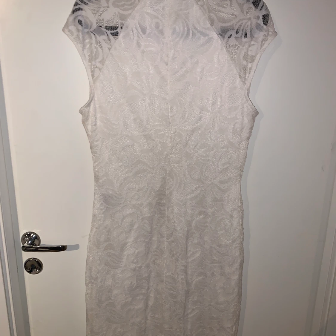 Spetsklänning från Vila 