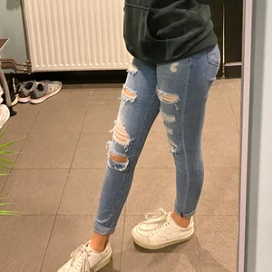 En blå fina jeans - Har använt den några gånger 