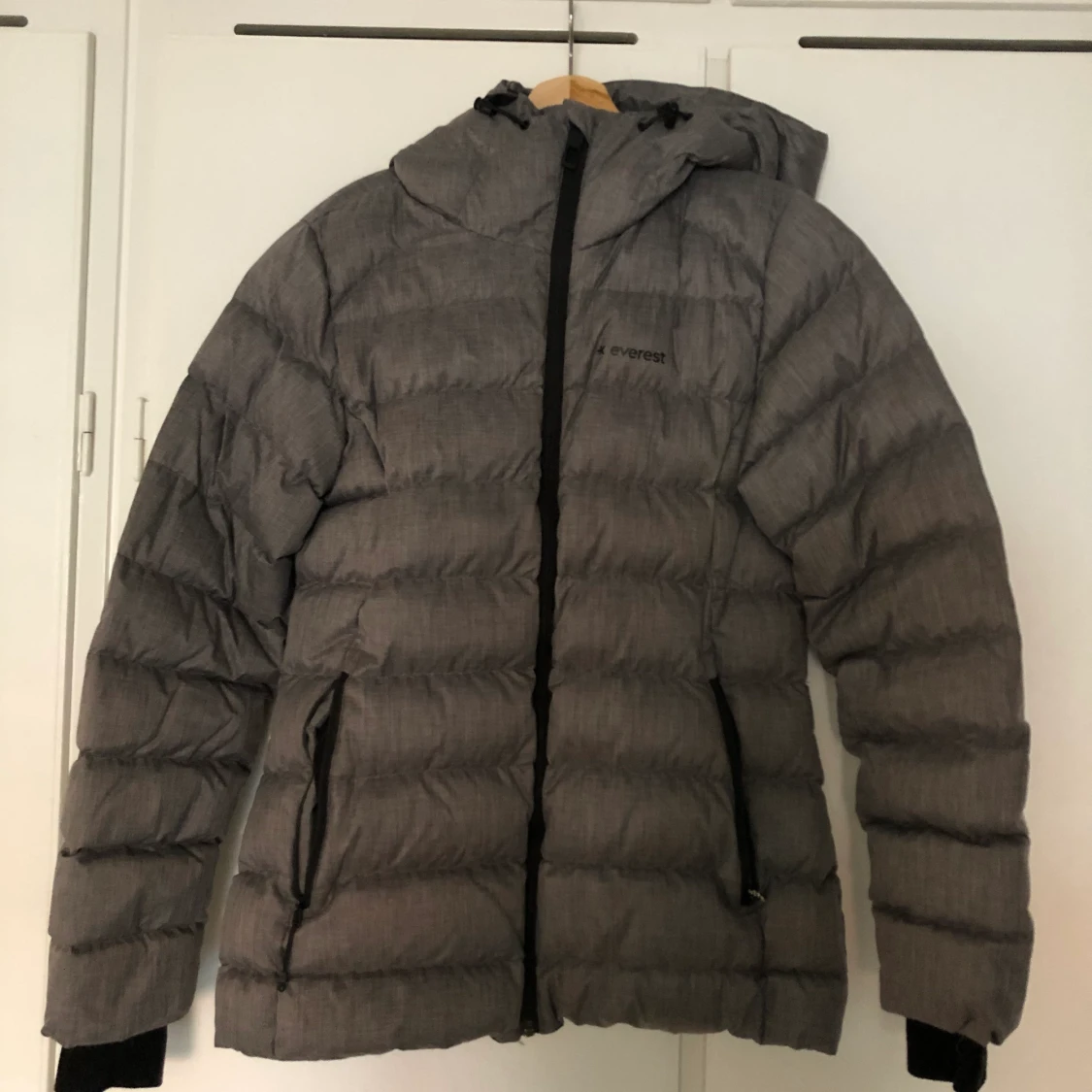 Everest dunjacka strl 38 - 90