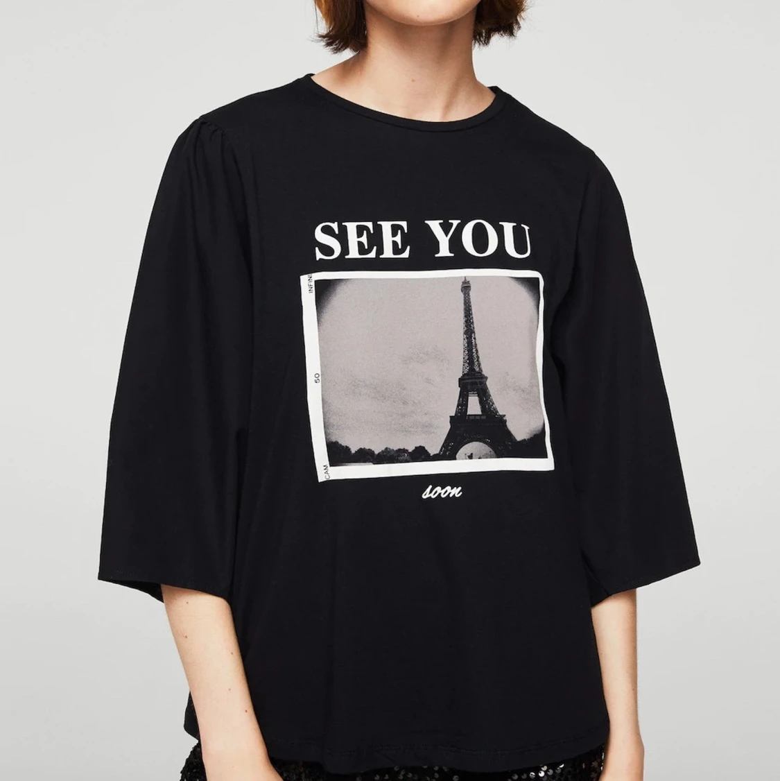 T-shirt med motiv & puffärmar - 91