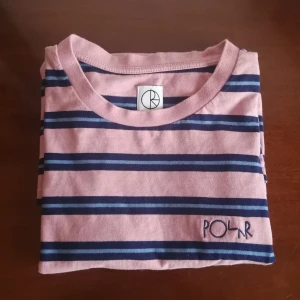 Polar tröja L - Polar tröja från shelta strl L. Använd fåtal gånger🌸