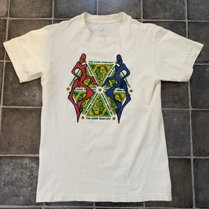 Tshirt med tryck - Tisha med coolt tryck.