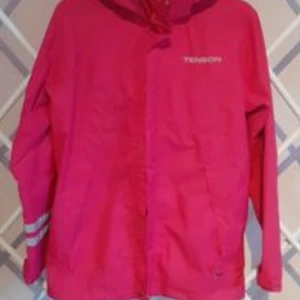 Tenson skaljacka stl.158/164 - Fint skick, sparsamt använd