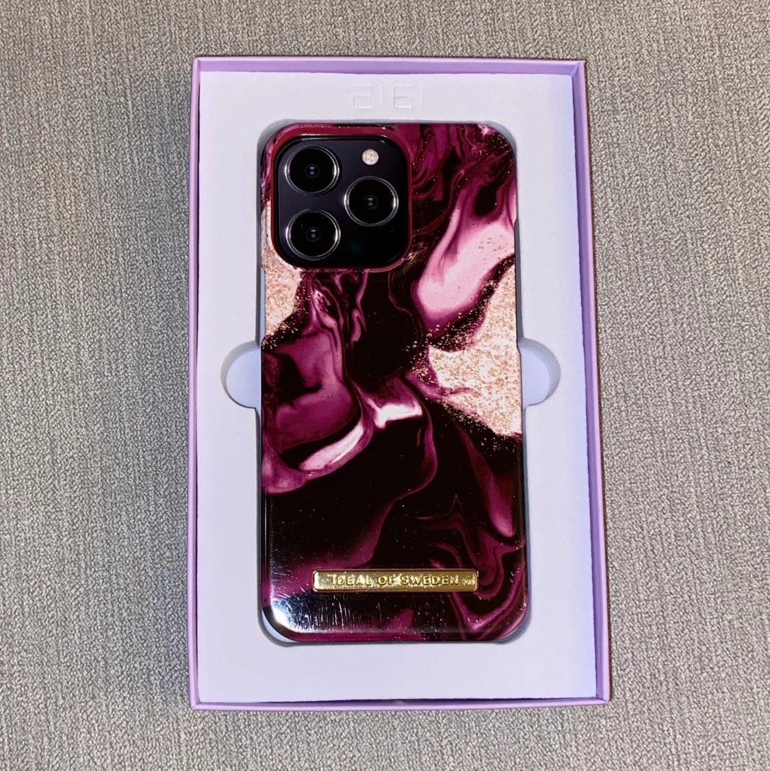 Ideal of sweden skal - 90