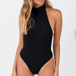 Bodysuit  - Bodysuit från Princesspolly i storlek XL, 30kr 👸🏼