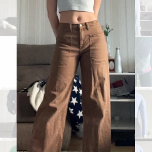 Zara jeans  - Jätte sköna och jätte fina jeans från zara. Säljer dessa jens då det är lite förkorta för mig och inte riktigt är min stil längre. Storlek är size 13-14 cm 164. Ingen tydlig difekt men använda flertal gånger så därför inte jätte högt pris.