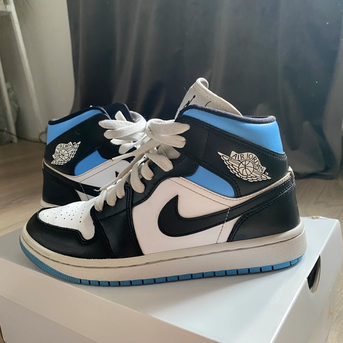 Jordan 1  - 90