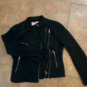 Jacka - Jacka i mockaimitation