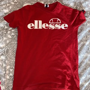 Ellesse  - Bra skick 