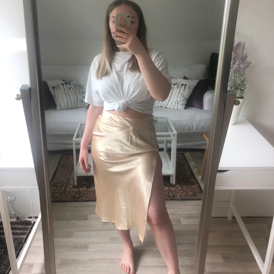 Guldig trekvartskjol - 90