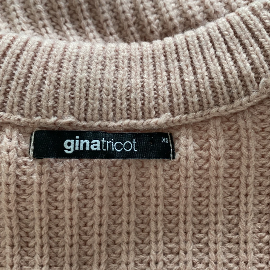 Stickad tröja - 91