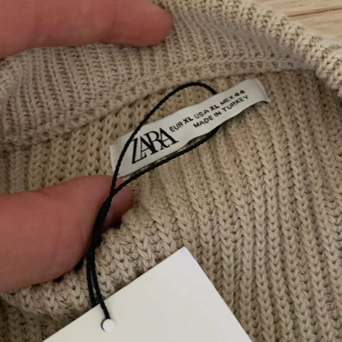 Zara Sweater Vest - 90