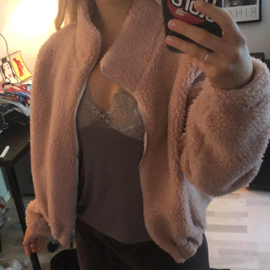 Fluffig rosa jacka - 90