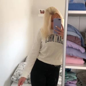 Vit gant tröja storlek M - Använd 1 gång