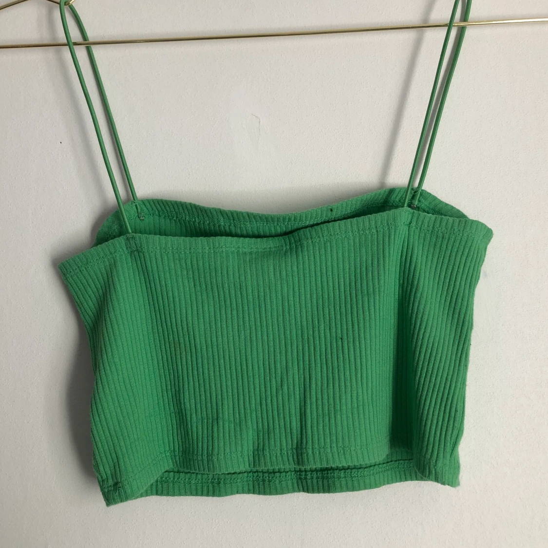 Grönt tajt linne - 90