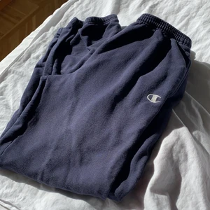 Mjukis byxor  - Finns 2 par