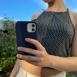 Rutigt linne - Ett rutigt linne från Brandy Melville, storlek: one size🖤