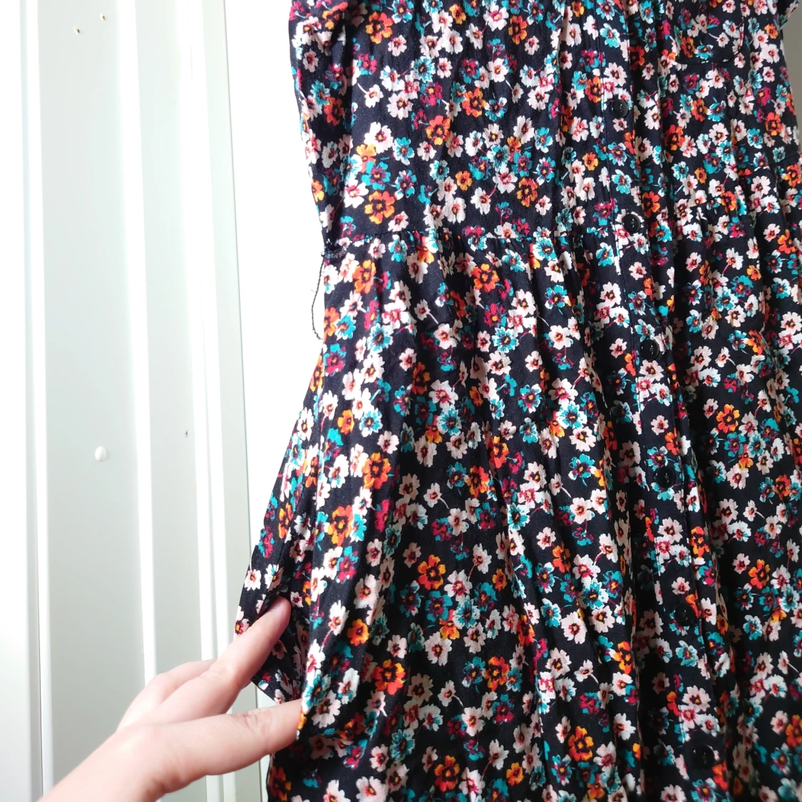 Blommig klänning - 90