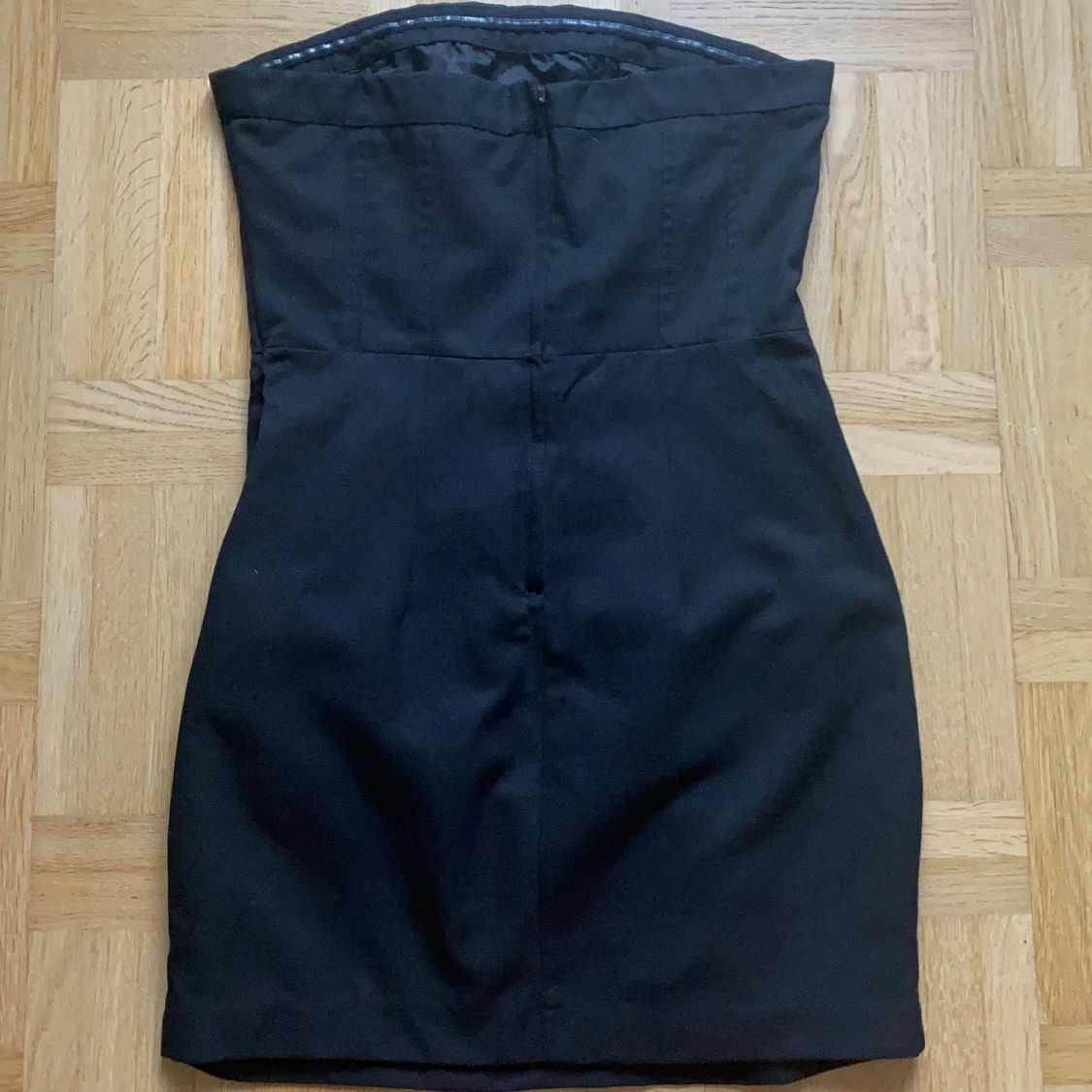 Den lilla svarta strl 38 - 91