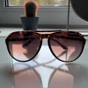 Solglasögon  - ”Italy Design”