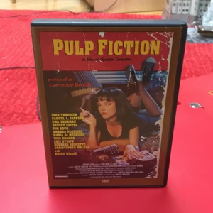 PULP FICTION DVD - Pulp fiction på Dvd 🤩🤩🤩🤩 Helt ok kvalité. Är öppen att diskutera priset