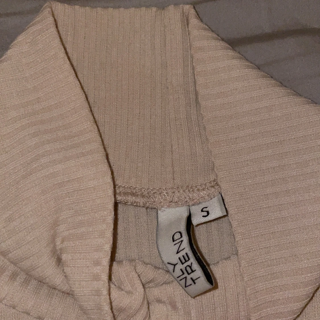 Ripped polo stlk S - 90