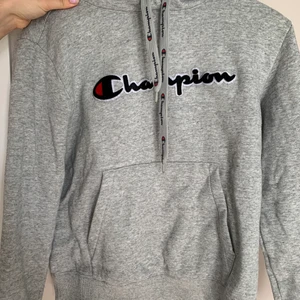 Championtröja - Hoodie från Champion 