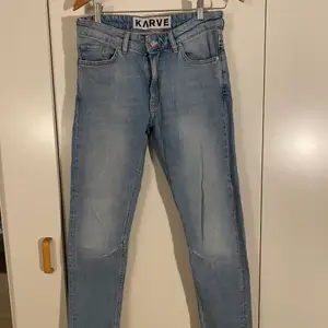 Karve jeans, Endast provade, Inköpta för 800kr pris kan diskuteras