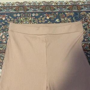 Byxor, från lager 157 - Aldrig använd men är jätte fin om du är 38 så är den här bra för dig för denna är 36