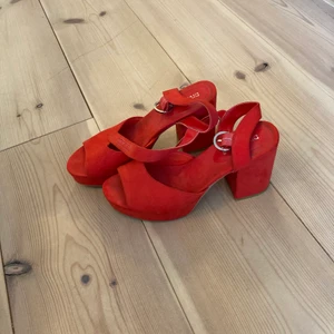 Klackskor  - Hm klackskor 