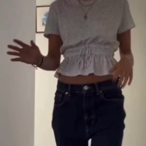 Zara Topp - Bra skick!