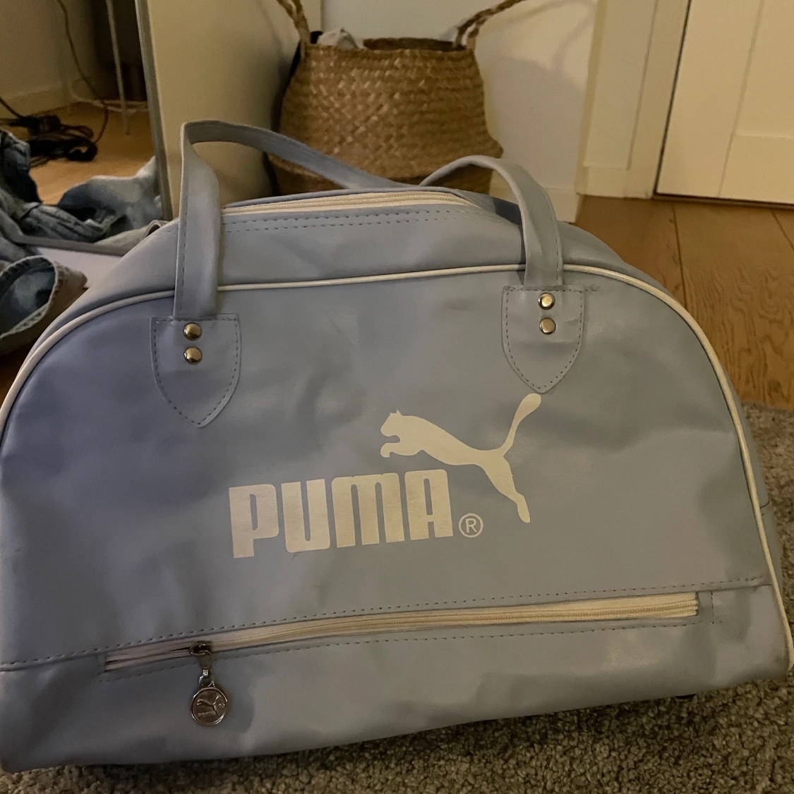 Puma väska  - 90