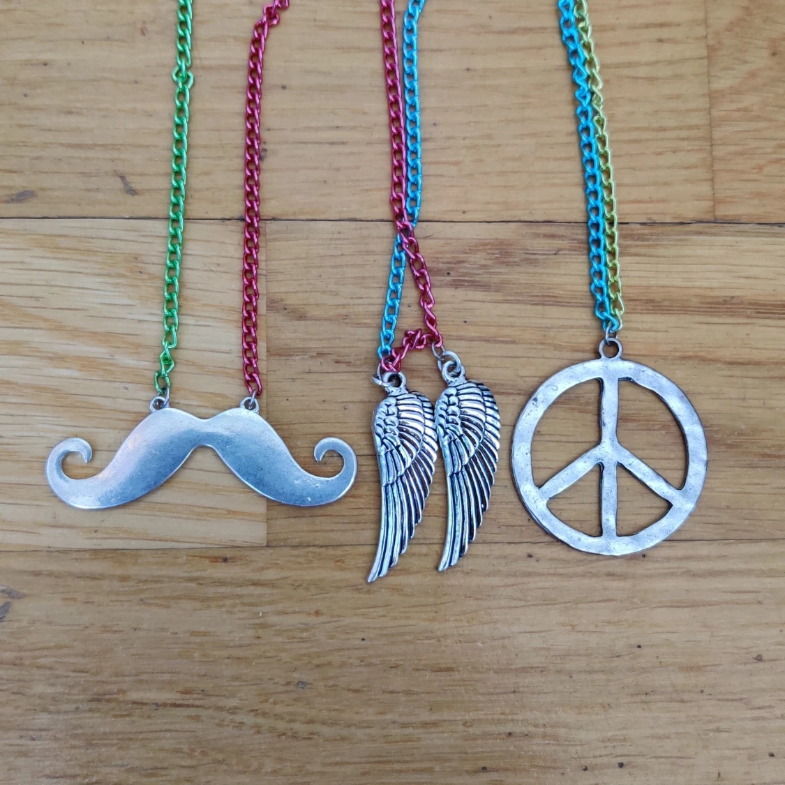 Egengjorda halsband - 91