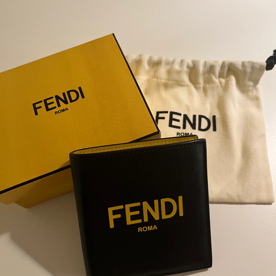 FENDI plånbok