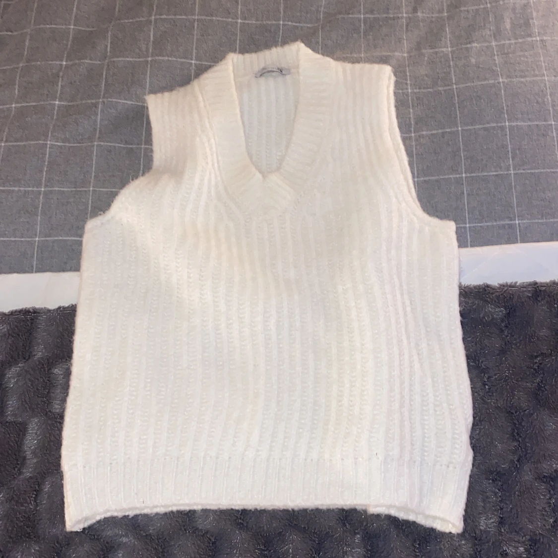 vit stickad väst - 91