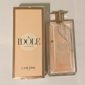 Lancome idôle edp 50ml - Lancome Idôle Edp 50ml Öppnad och testad. På andra bilden ser ni hur mycket som finns kvar   Ord pris 825:-