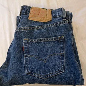 Levisjeans - Säljer dessa Levisjeans 510 då dom tyvärr är för stora 