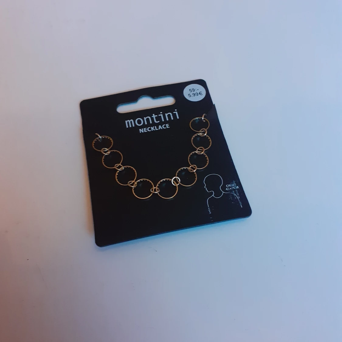 NYTT HALSBAND UR&PENN