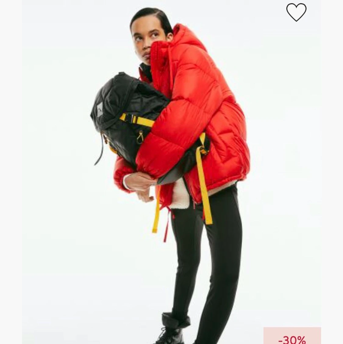 Söker denna jackan från h&m stl Xs el S