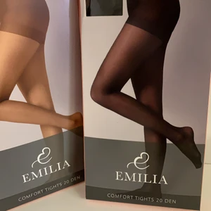 strumpbyxor⭐️ - jag säljer dessa trendiga strumpbyxor man kan använda tsm med en kjol🫶 1 för 69kr eller båda / 2 för 100 kr + 15 KR FRAKT! från mammas butik, så helt nya!💘💘10 pers har köpt än så länge 🤍