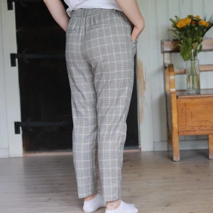 Kostymbyxor - Har använt max tre gånger!! 🌟 Undrar du något är det bara att skriva!