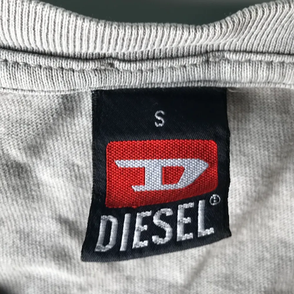 Rare vintage diesel t-shirt med 
