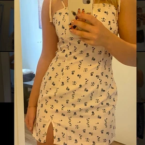 Klänning - Söt klänning🤍