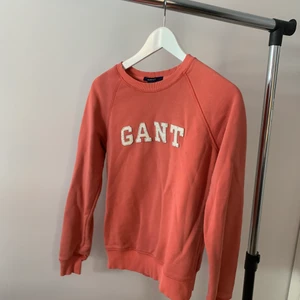 Gant tröja  - Rosa gant tröja, använt sparsamt. 