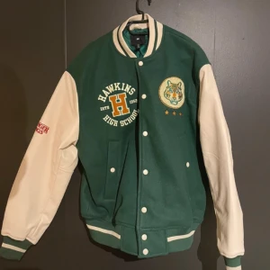 Basketboll jacket  - Aldrig använt 