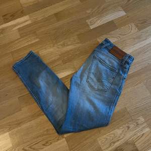 Ljusblåa Replay jeans  Storlek W:28 L:30 